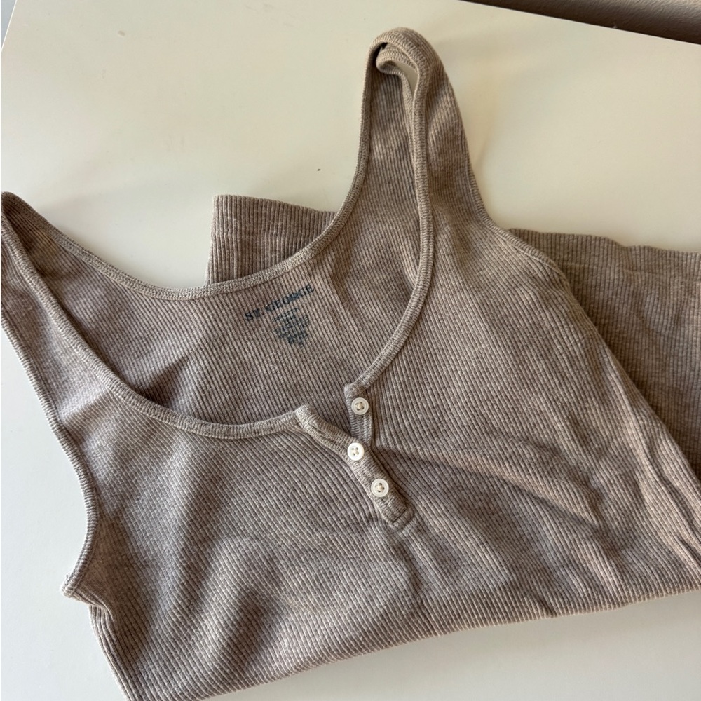 Brandy Melville / St. George tank